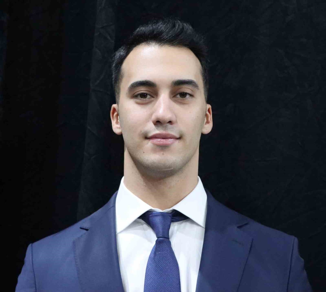 CİMNASTİK SERÜVENİNE 3 YAŞINDA BAŞLAYARAK YAPTIĞI SPORU DÜNYA VE AVRUPA DERECELERİYLE TAÇLANDIRAN...