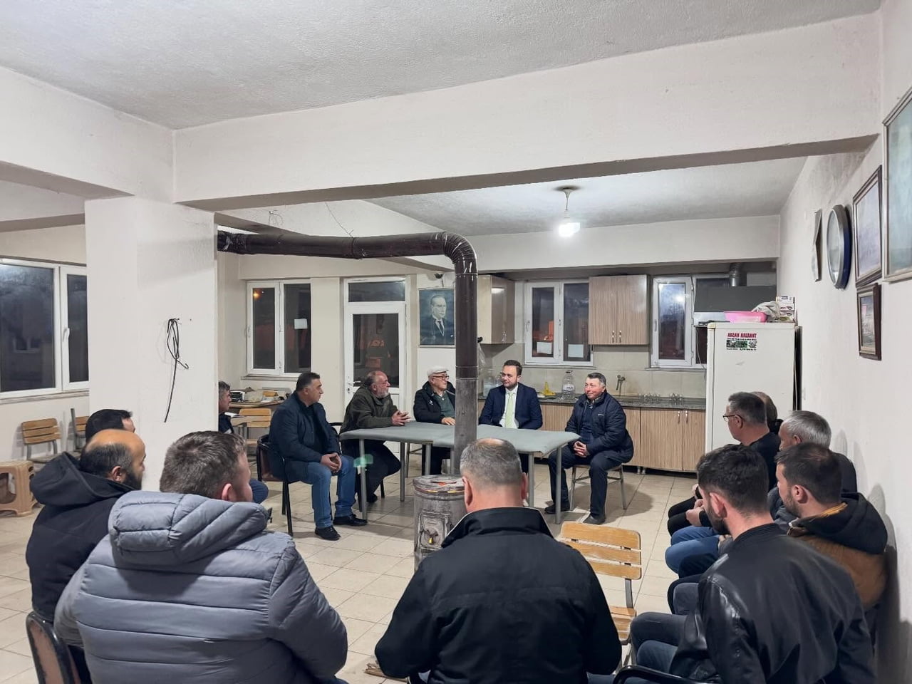 ÇİVRİL BELEDİYE BAŞKANI SEMİH DERE, VATANDAŞLAR İLE BİR ARAYA GELEREK TALEP, İSTEK, ÖNERİ VE...