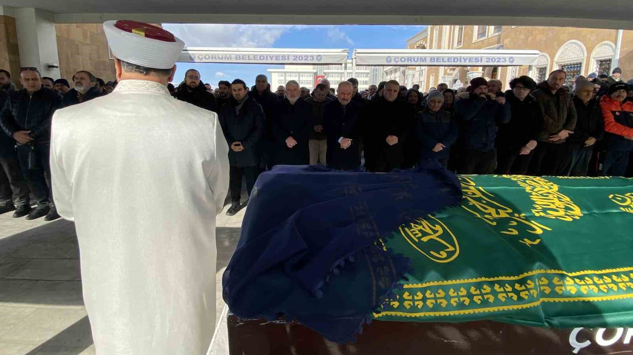 ÇORUM'DA SİLAHLA VURULAN KADIN VE EŞİYLE İLGİLİ YENİ DETAYLAR ÇIKTI. ŞAHSIN EŞİNİ ÖLDÜRDÜKTEN...