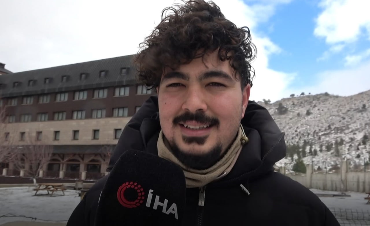 DAVRAZ KAYAK MERKEZİ’NDE ETKİLİ OLAN KAR YAĞIŞI ÖZELLİKLE ZİRVEDE KENDİNİ GÖSTERİRKEN...