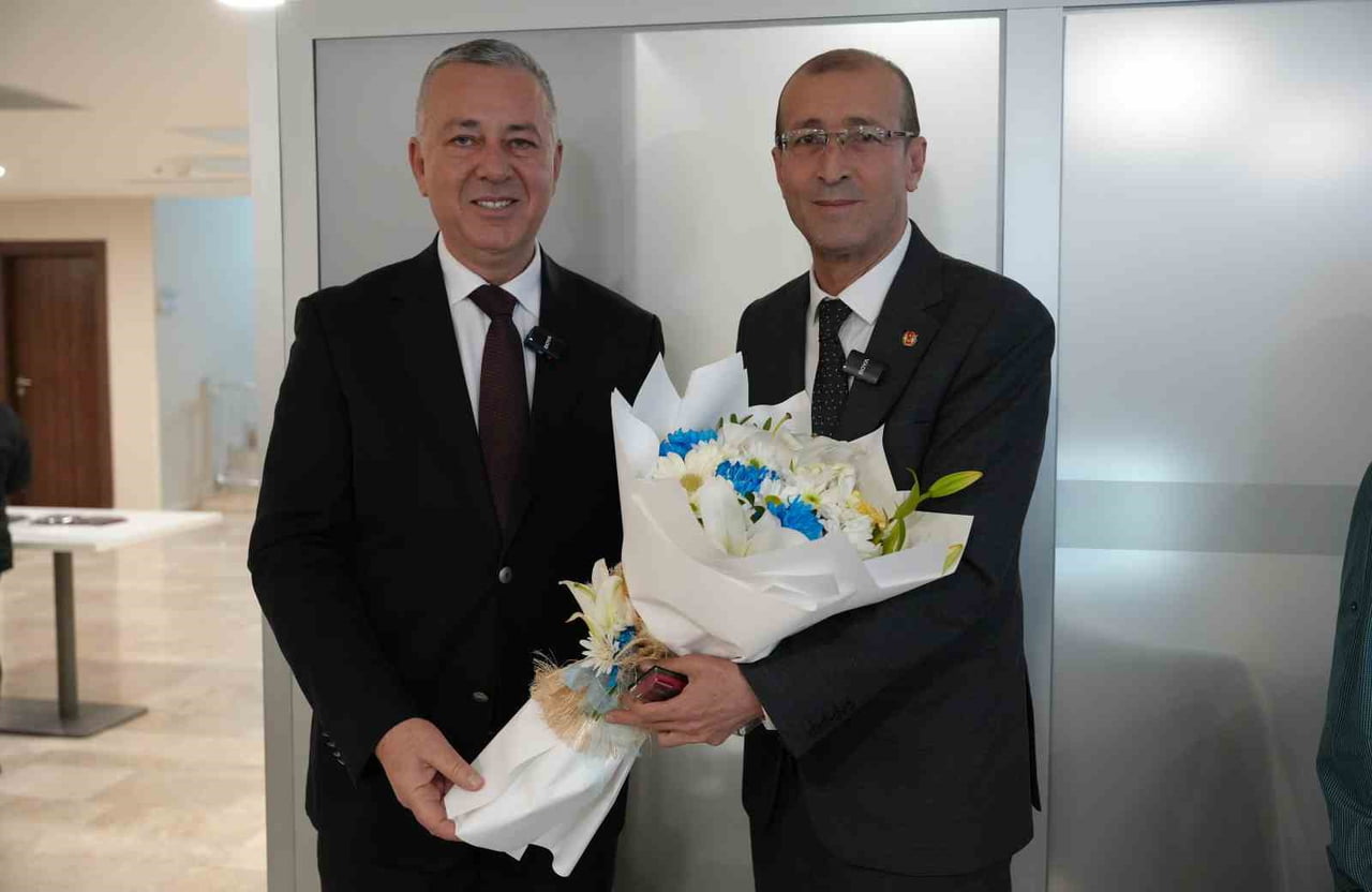 DENİZLİ’DE GÖREV YAPAN YEREL VE ULUSAL MEDYA KURULUŞU TEMSİLCİLERİ, 10 OCAK ÇALIŞAN GAZETECİLER...