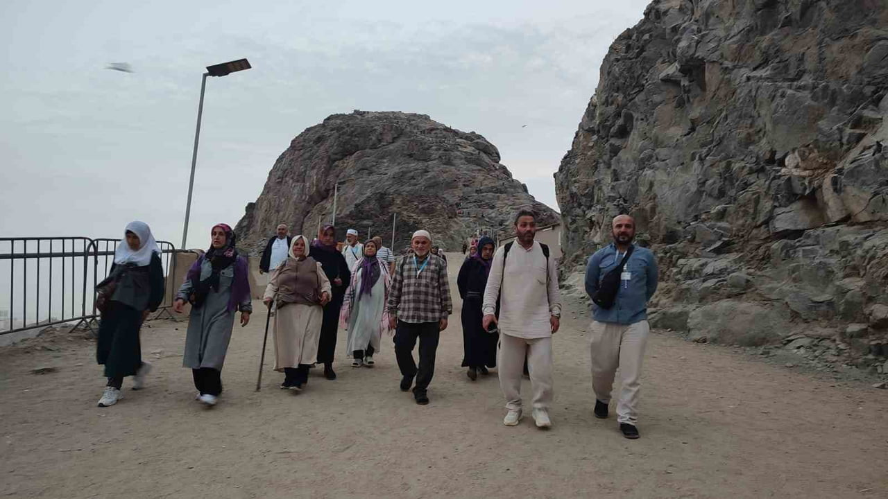 DENİZLİ İL MÜFTÜLÜĞÜ ORGANİZASYONUYLA UMRE İBADETİNİ YERİNE GETİREN DENİZLİLİ UMRECİLER, İSLAM...