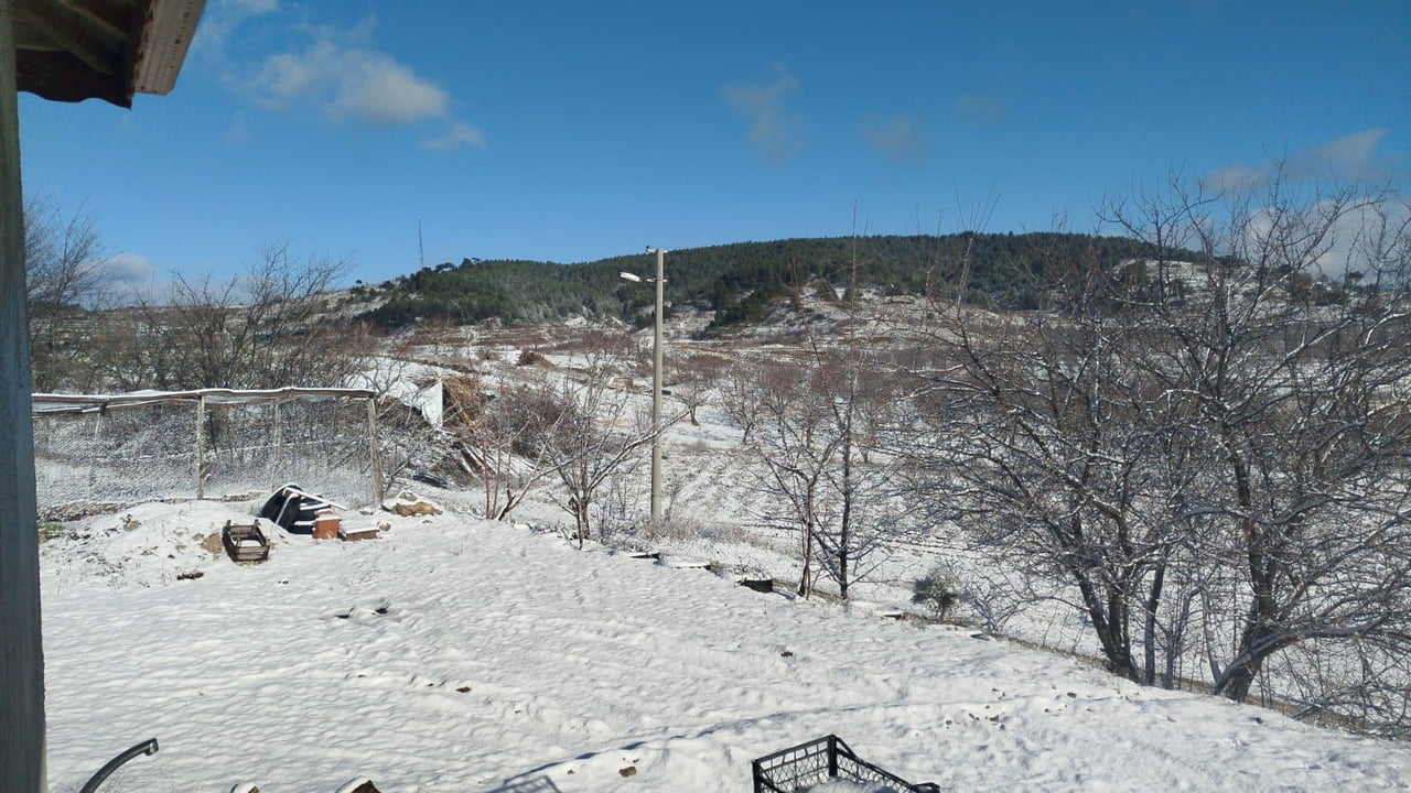 DENİZLİ’NİN BULDAN İLÇESİNİN YÜKSEK BÖLGELERİNE KAR YAĞIŞI ETKİLİ OLDU. FIRTINANIN ARDINDAN KAR...