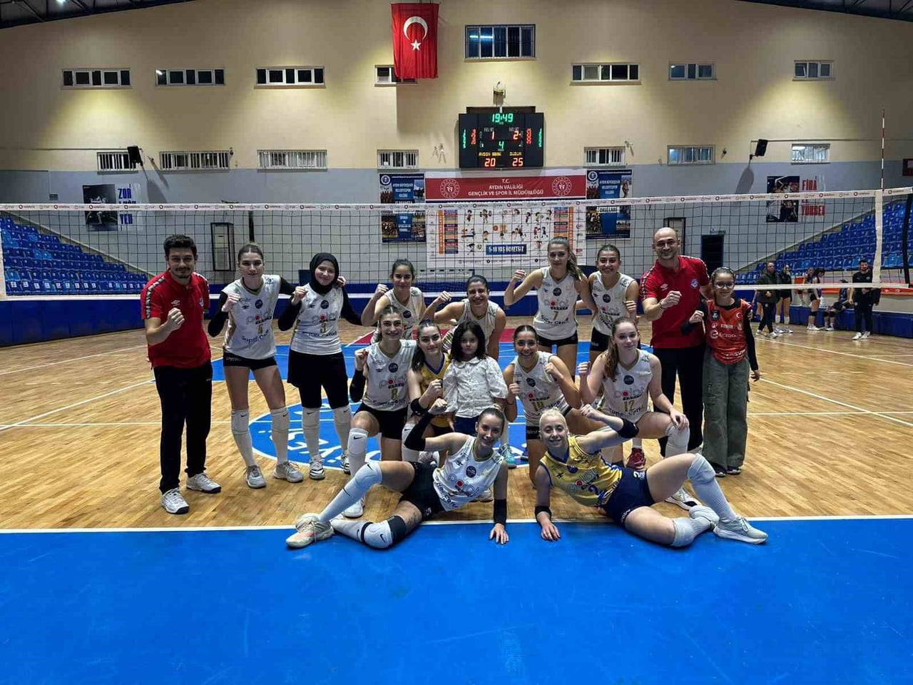 DİDİM BELEDİYESPOR KADIN VOLEYBOL TAKIMI, TVF KADINLAR 2. LİGİ 7. GRUP 22. HAFTA MÜCADELESİNDE...