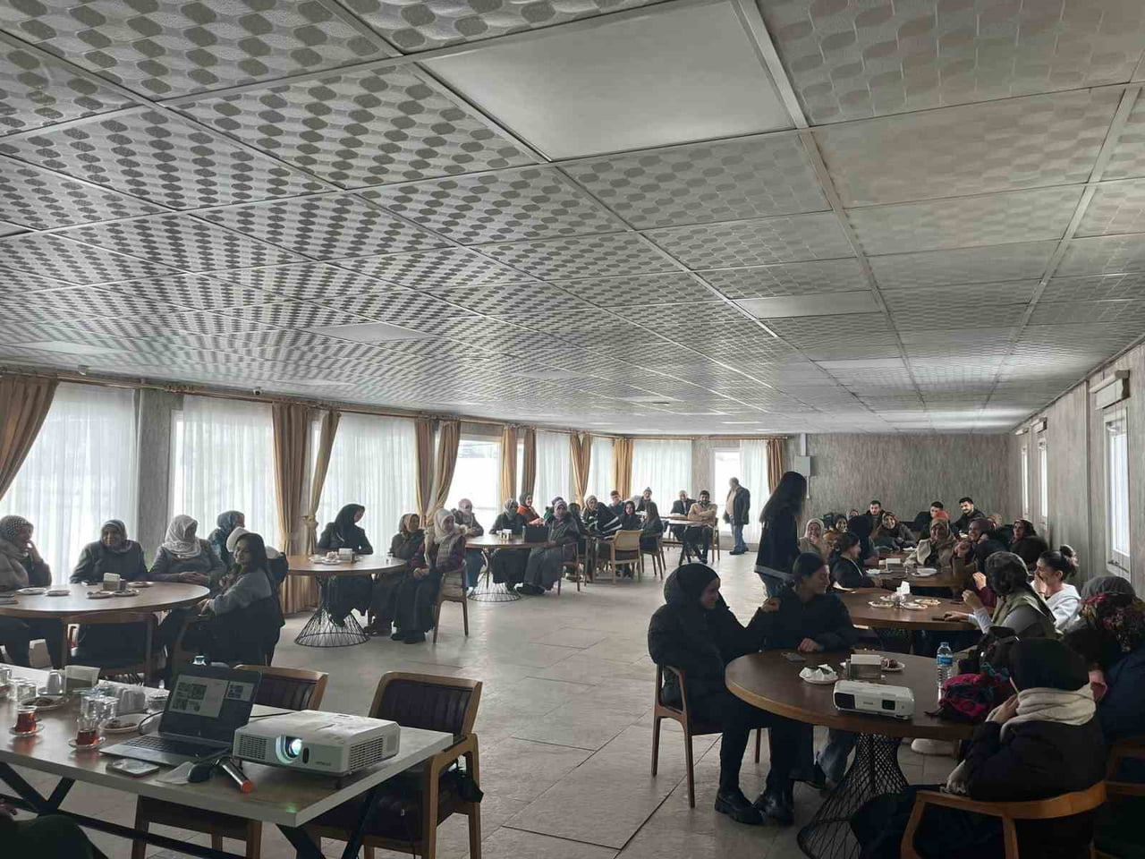 DİYADİN’DE BAĞIMLILIKLA MÜCADELE SEMİNERİ GERÇEKLEŞTİRİLDİ