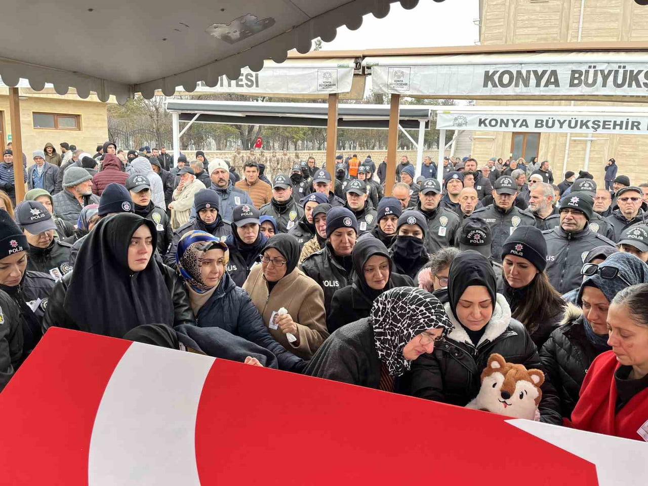 DİYARBAKIR'DA GEÇEN YIL ALKOLLÜ SÜRÜCÜNÜN ARACIYLA ÇARPMASI SONUCU AĞIR YARALANAN VE TEDAVİ...
