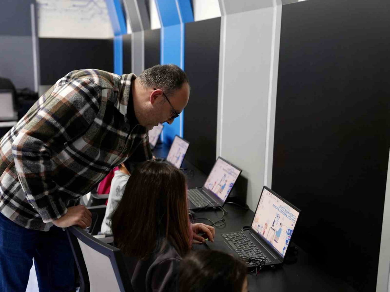 DÜZCE BELEDİYESİ ÇOCUK ÜNİVERSİTESİ TARAFINDAN DÜZENLENEN ÜCRETSİZ “ARA TATİL ETKİNLİK ATÖLYELERİ”...