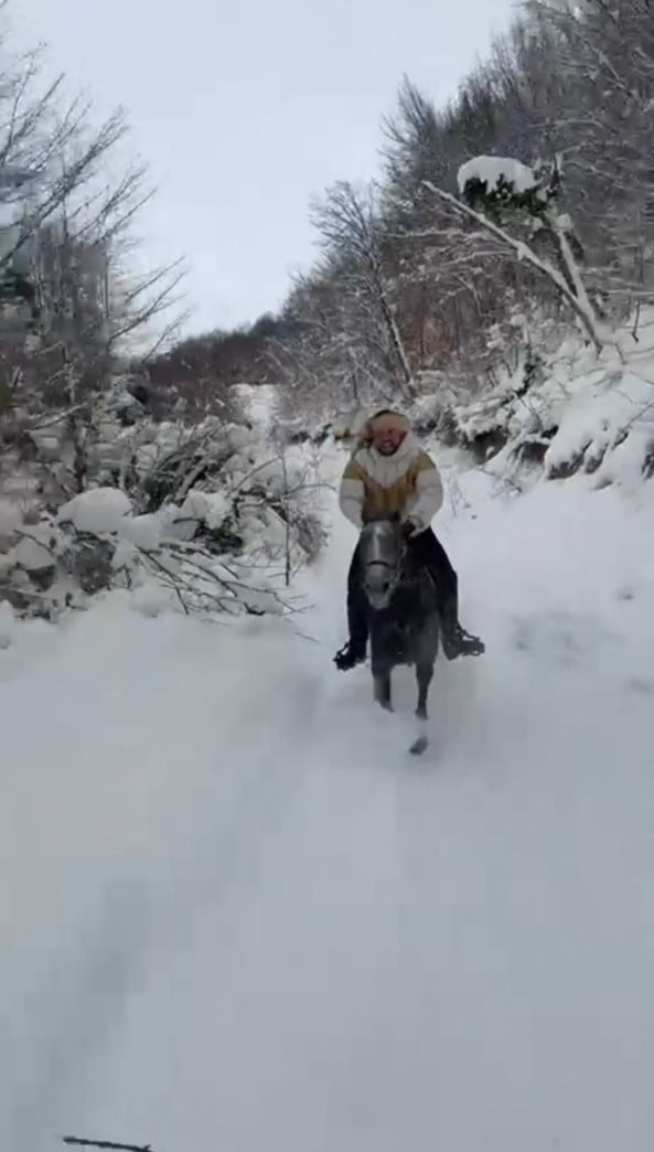 DÜZCE’DE YAPTIĞI PAYLAŞIMLARLA SOSYAL MEDYADA ÇOK SAYIDA KİŞİNİN BEĞENİSİNİ TOPLAYAN MUHAMMED...