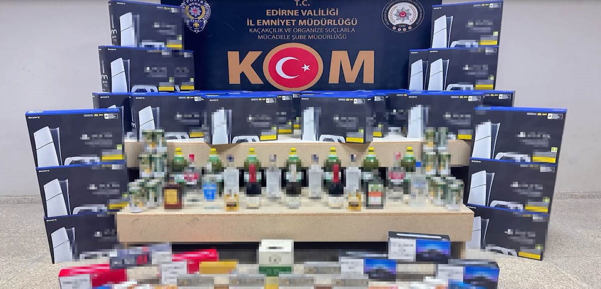 EDİRNE'DE POLİS EKİPLERİNCE GERÇEKLEŞTİRİLEN İKİ FARKLI OPERASYON SONUCU PİYASA DEĞERİ YAKLAŞIK 2...