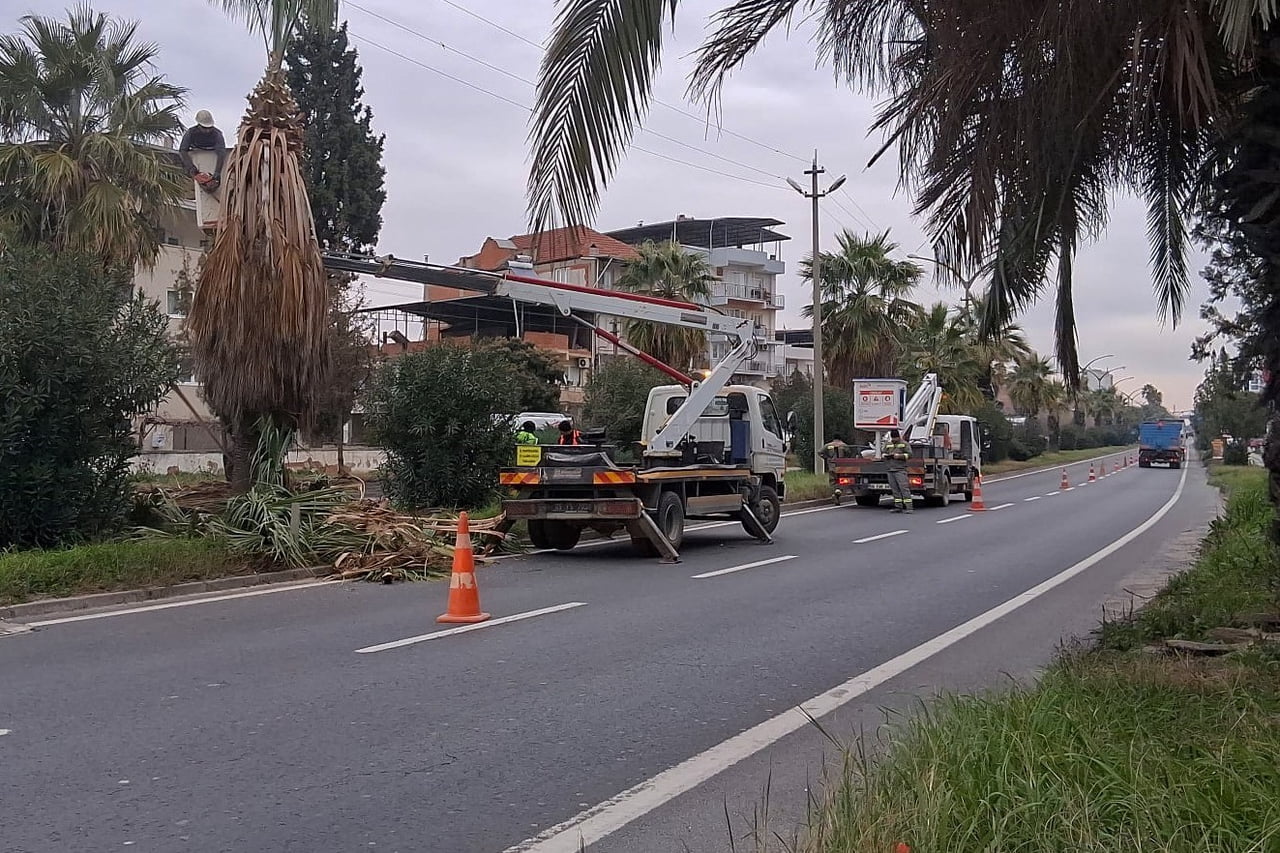 EFELER BELEDİYESİ İLE KARAYOLLARI GENEL MÜDÜRLÜĞÜ ARASINDA İMZALANAN PROTOKOL KAPSAMINDA, EFELER...