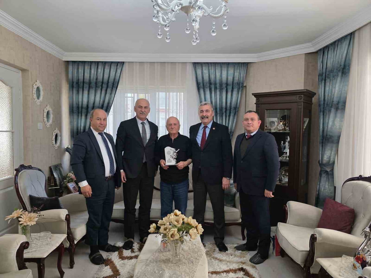 EFELER İLÇE MİLLİ EĞİTİM MÜDÜRLÜĞÜ, 'AHDE VEFA' PROJESİ  KAPSAMINDA ÖMRÜNÜ UZUN YILLAR...