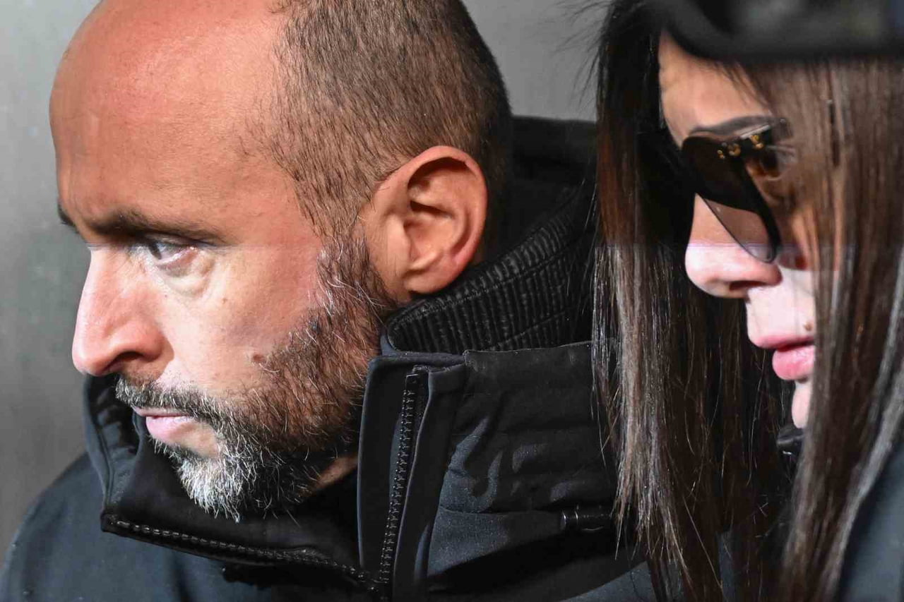 ERN (İHA) - İSVİÇRE’DE YILBAŞI GECESİ KUTLAMALARI SIRASINDA 40 KİŞİNİN HAYATINI KAYBETTİĞİ BAR...