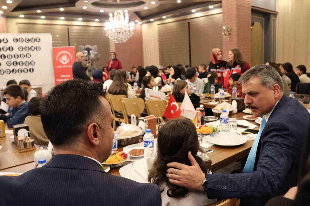 ERZURUM AİLE VE SOSYAL HİZMETLER İL MÜDÜRLÜĞÜ’NÜN 2025 FAALİYET RAPORU YAYIMLANDI.