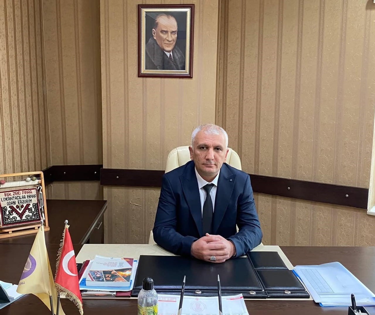 ERZURUM LOKANTACILAR ESNAF VE SANATKÂRLAR ODASI’NDA YILLARDIR ÜYELERİNE HİZMET EDEN ŞENER...