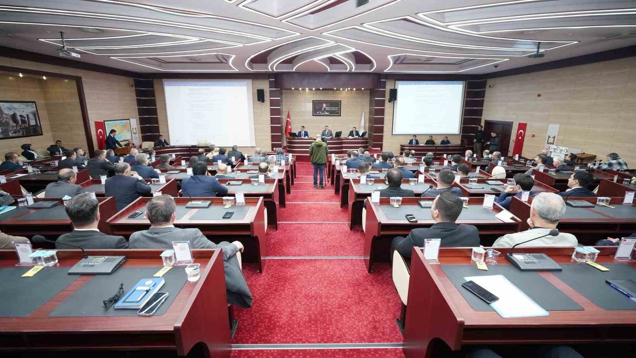 ERZURUM VALİLİĞİ EV SAHİPLİĞİNDE DÜZENLENEN 2026 YILI 1. DÖNEM İL KOORDİNASYON KURULU TOPLANTISI...