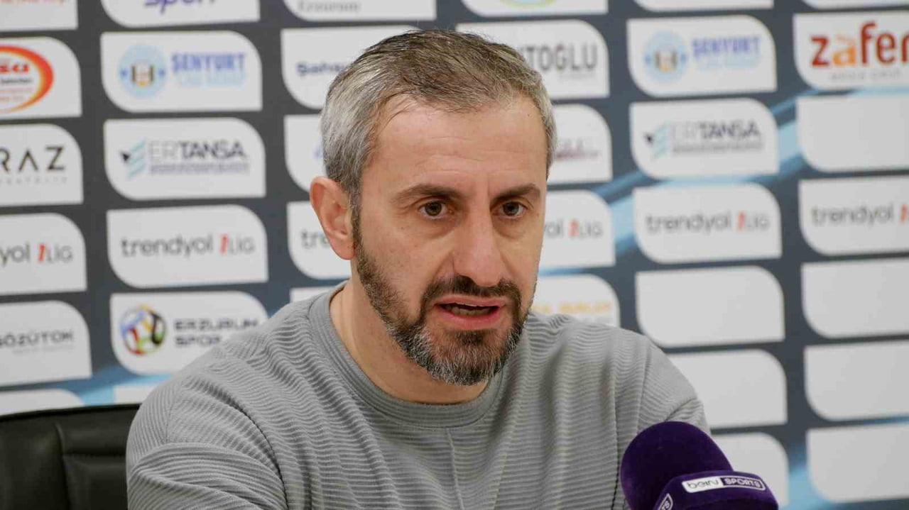 ERZURUMSPOR FK TEKNİK DİREKTÖRÜ SERKAN ÖZBALTA, ÖNLERİNDE ÇOK UZUN BİR YOL OLDUĞUNU BELİRTEREK...