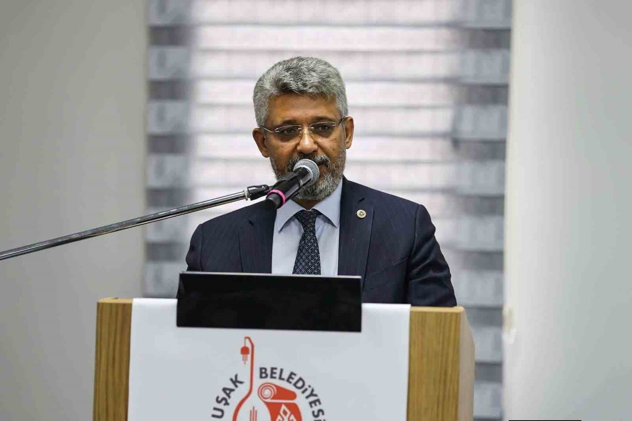 ESKİ AK PARTİ UŞAK MİLLETVEKİLİ MEHMET ALTAY, TEDAVİ GÖRDÜĞÜ HASTANEDE HAYATINI...