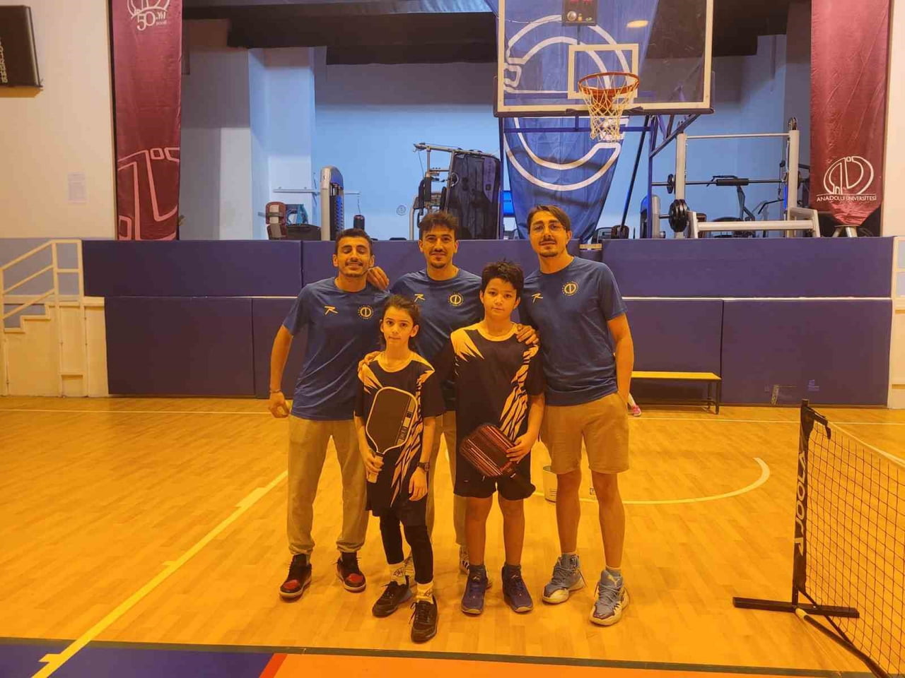 ESKİŞEHİR ANADOLU ÜNİVERSİTESİ'NDE DÜZENLENEN PİCKLEBALL TURNUVASI, KURSİYERLER VE AİLELERİNİN...