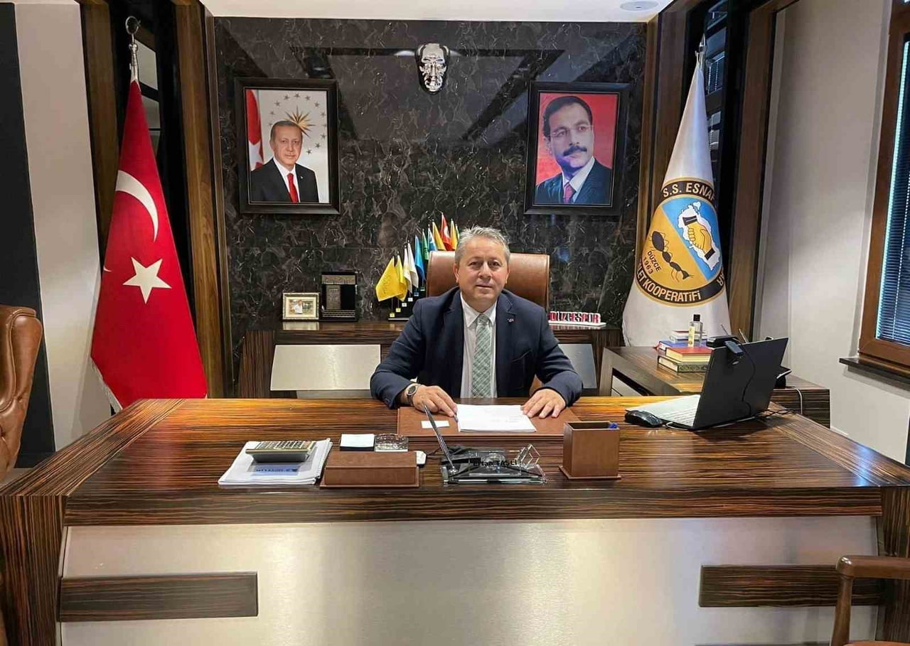 ESNAF VE SANATKARLAR KREDİ VE KEFALET KOOPERATİFİ 5. BÖLGE BAŞKANI VE DÜZCE EKKK BAŞKANI ERTAN...