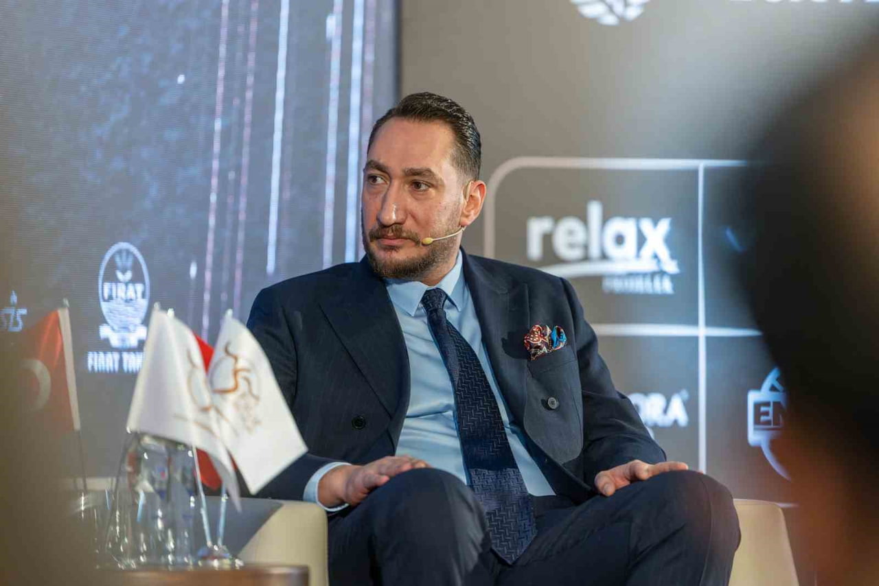 FIRAT LİFE STYLE YÖNETİM KURULU BAŞKAN YARDIMCISI BEKİR FIRAT AÇIKLAMALARDA BULUNDU