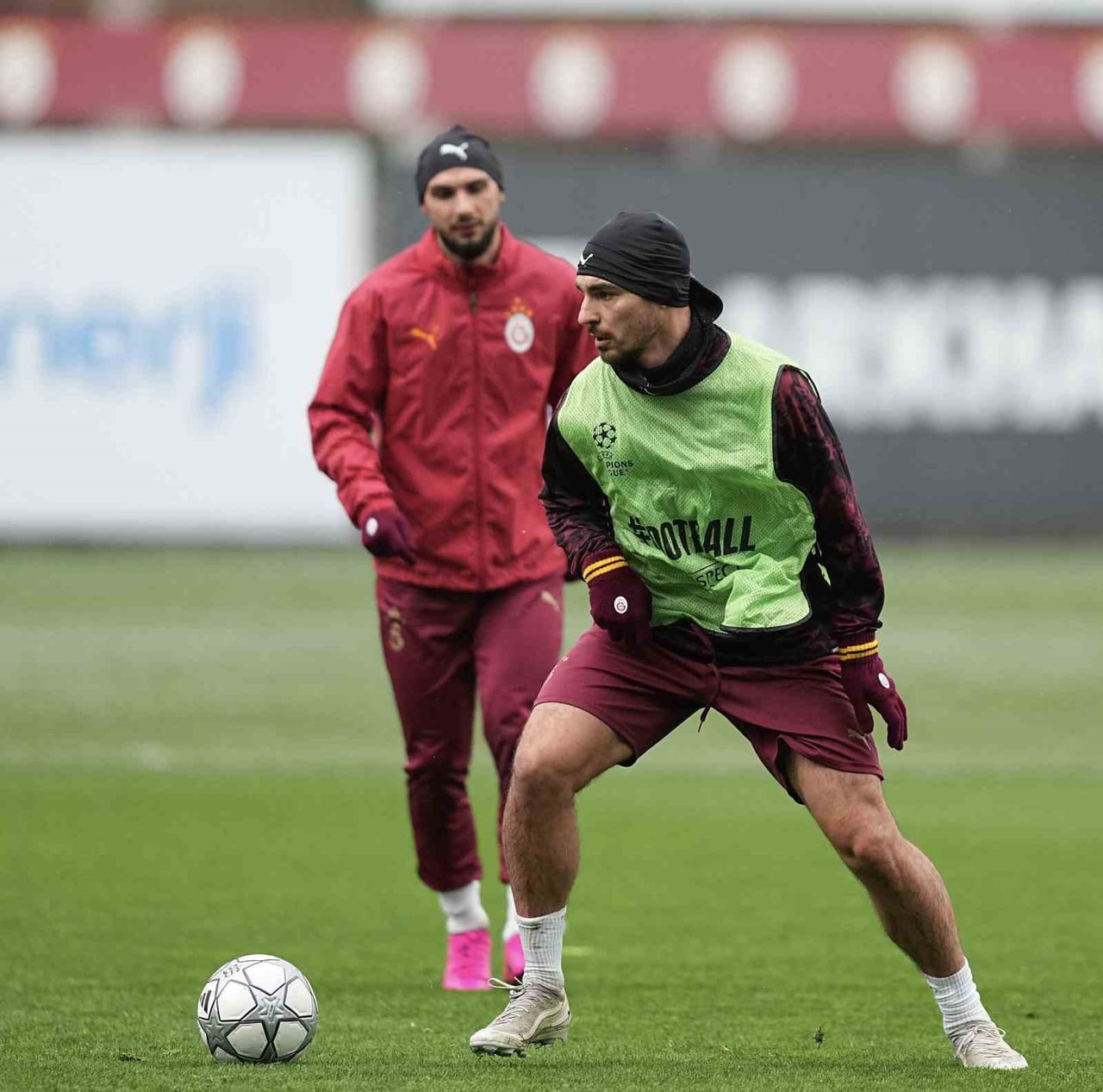 GALATASARAY, UEFA ŞAMPİYONLAR LİGİ'NİN 7. HAFTASINDA İSPANYOL EKİBİ ATLETİCO MADRİD İLE EVİNDE...