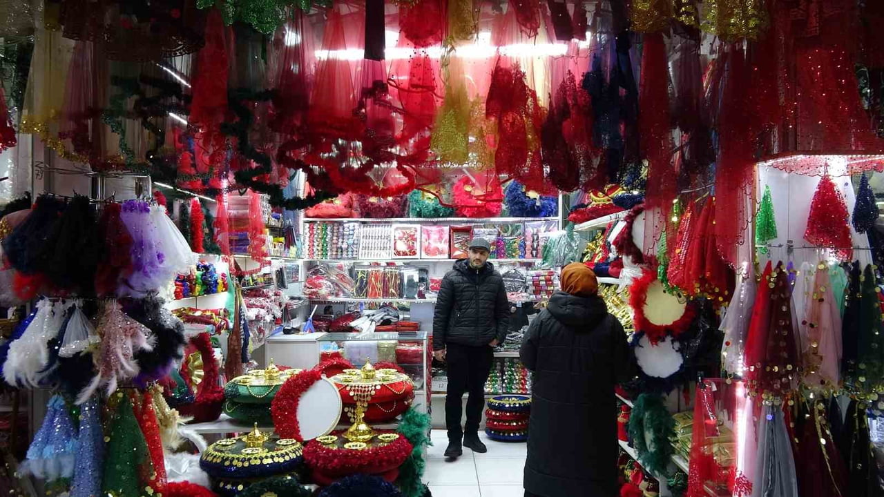 GAZİANTEP'TE EVLENECEK GENÇLER, UNESCO'NUN "İNSANLIĞIN SOMUT OLMAYAN KÜLTÜREL MİRAS TEMSİLİ...