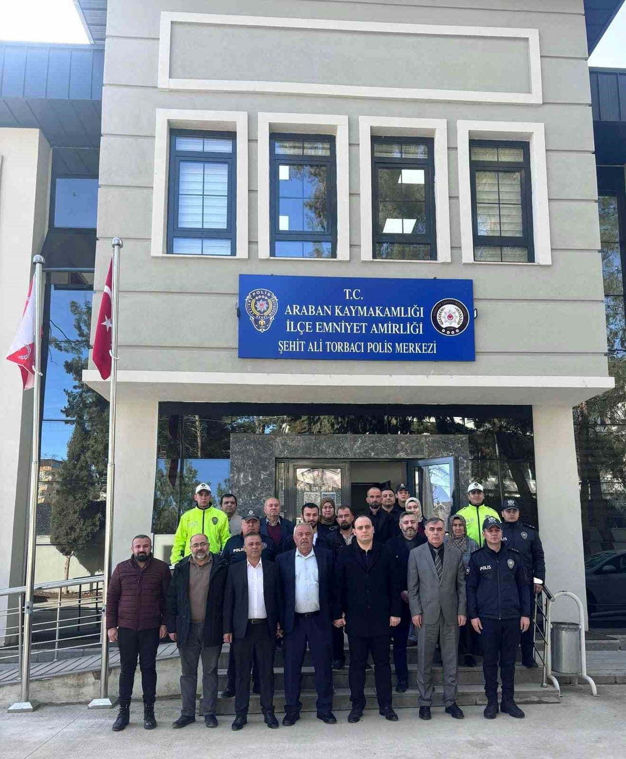 GAZİANTEP’İN ARABAN İLÇESİNE YENİ YAPILAN VE DEPREM ŞEHİDİ POLİS MEMURU ALİ TORBACI'NIN İSMİNİN...