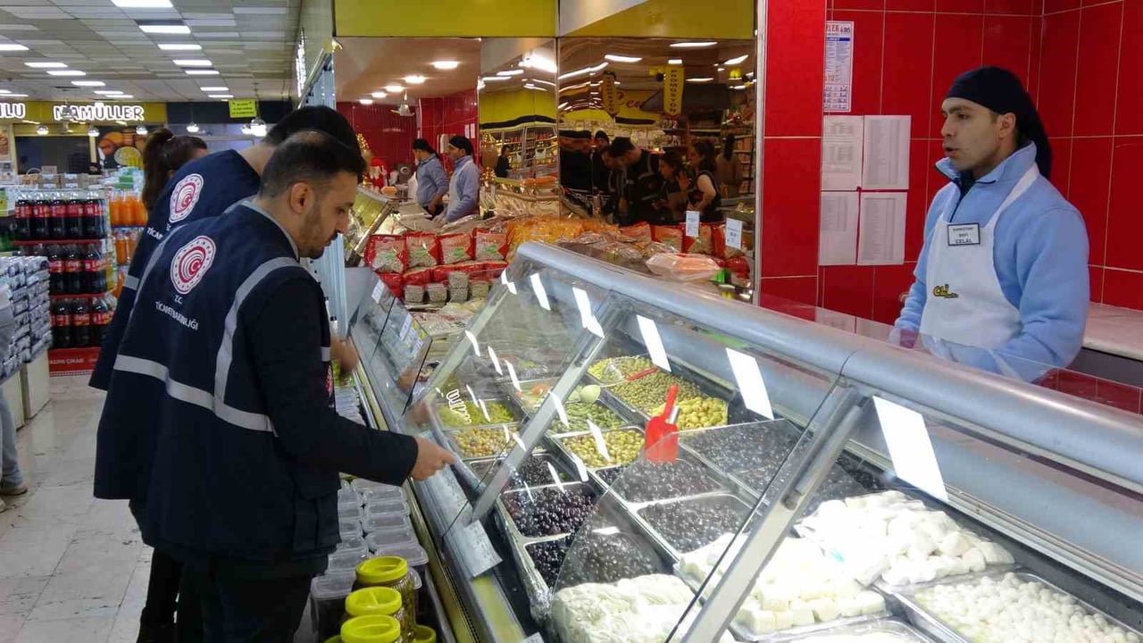 GAZİANTEP’TE RAMAZAN ÖNCESİ FAHİŞ FİYAT DENETİMLERİ SIKLAŞTIRILDI