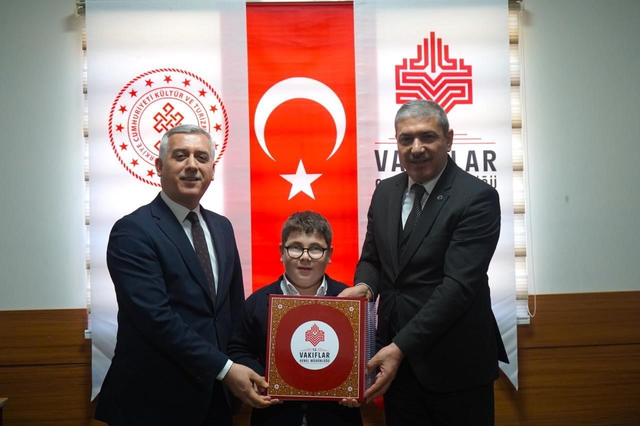 GAZİANTEP VAKIFLAR BÖLGE MÜDÜRLÜĞÜNDEN GÖRME ENGELLİ HAFIZLARA ANLAMLI DESTEK