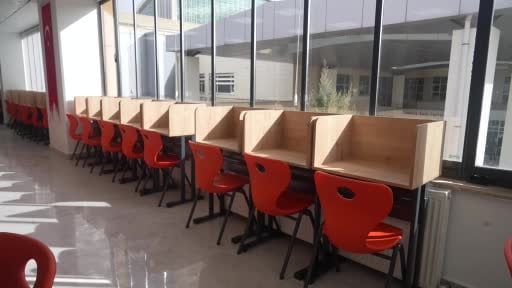 Genç yaşta geçirdiği trafik kazasında hayatını kaybeden Sinem'in anısı Niğde'de kurulan kütüphane...