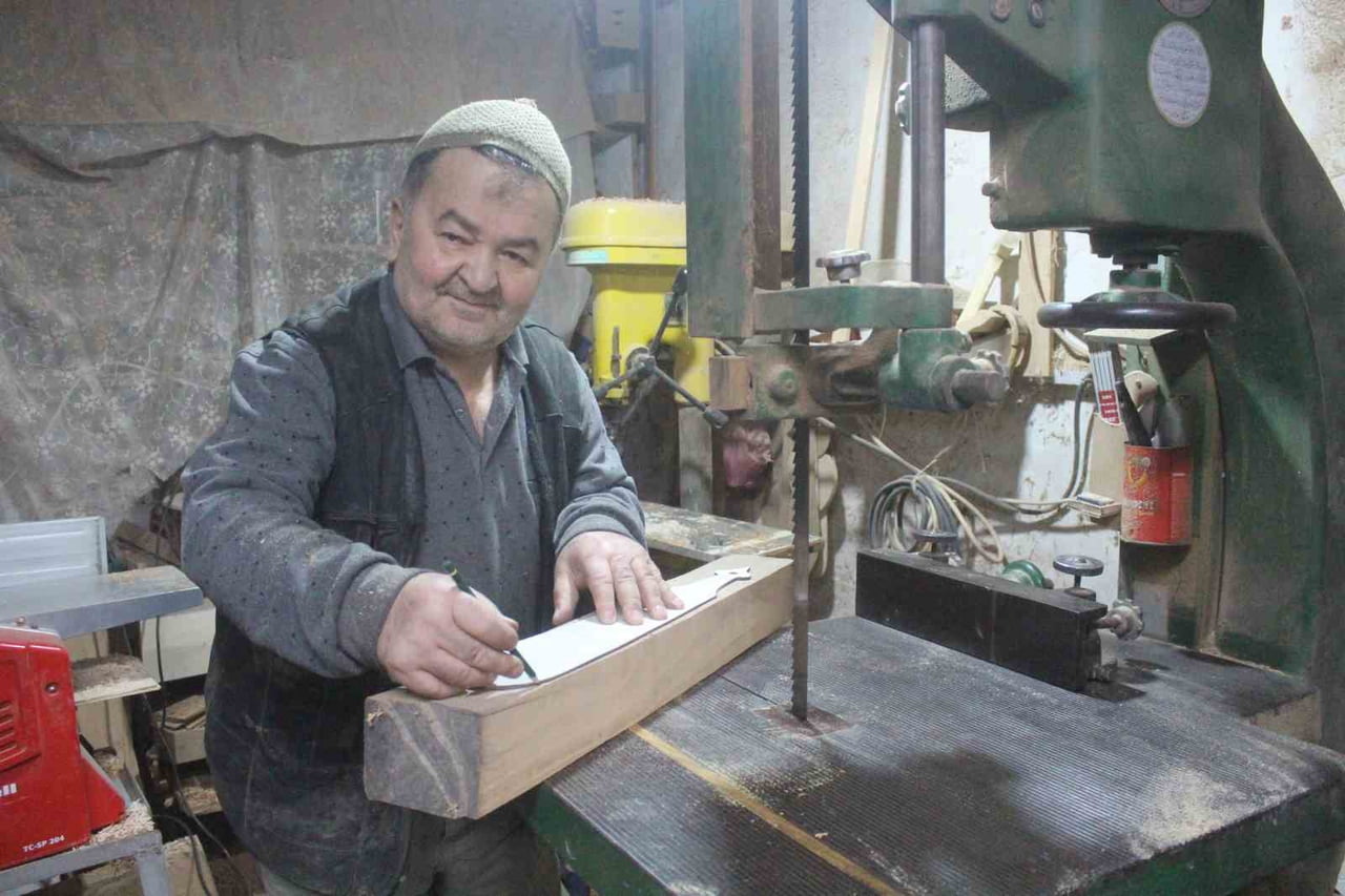 GİRESUN'UN GÖRELE İLÇESİNDE YAŞAYAN TEMEL KARADEMİR, SADECE DÜNYACA ÜNLÜ GÖRELE KEMENÇESİ'Nİ...