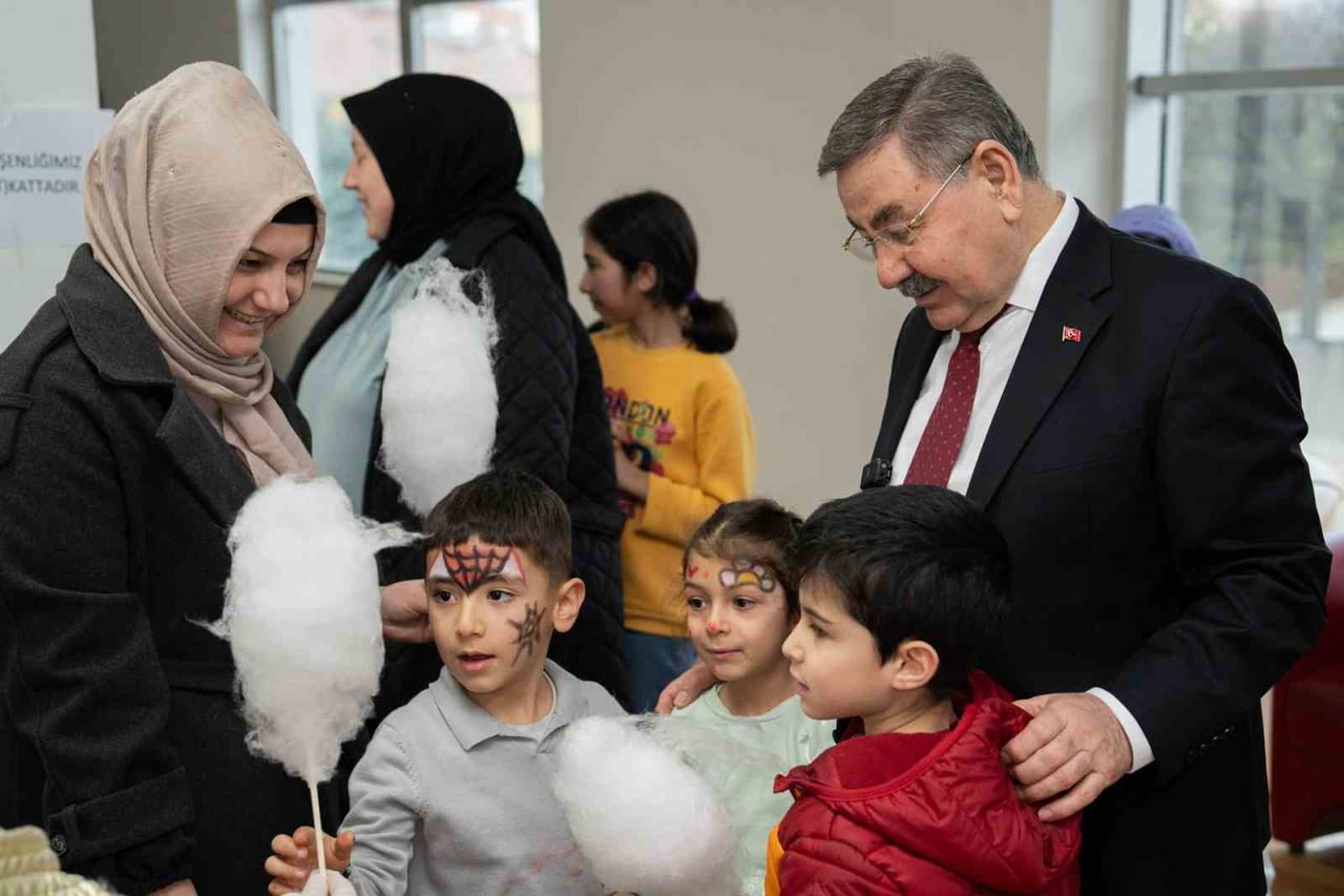 GÖLBAŞI BELEDİYESİ, ÇOCUKLARIN HEM EĞLENMESİNİ HEM DE SOSYAL GELİŞİMLERİNE KATKI SUNMAYI AMAÇLAYAN...