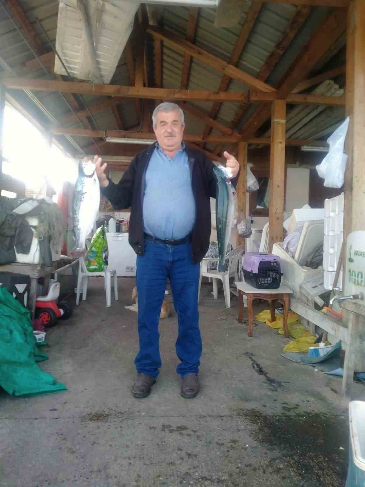 GÖRELE'DE BALIKÇI ESNAFINDAN  64 YAŞINDAKİ METİN ÖZTEKİN, PARKTAKİ BANKTA ÖLÜ OLARAK...