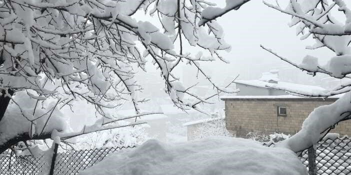 HAKKARİ’DE ETKİLİ OLAN YOĞUN KAR YAĞIŞI NEDENİYLE İLİMİZ GENELİNDE 108 KÖY VE 245 MEZRA YOLU...