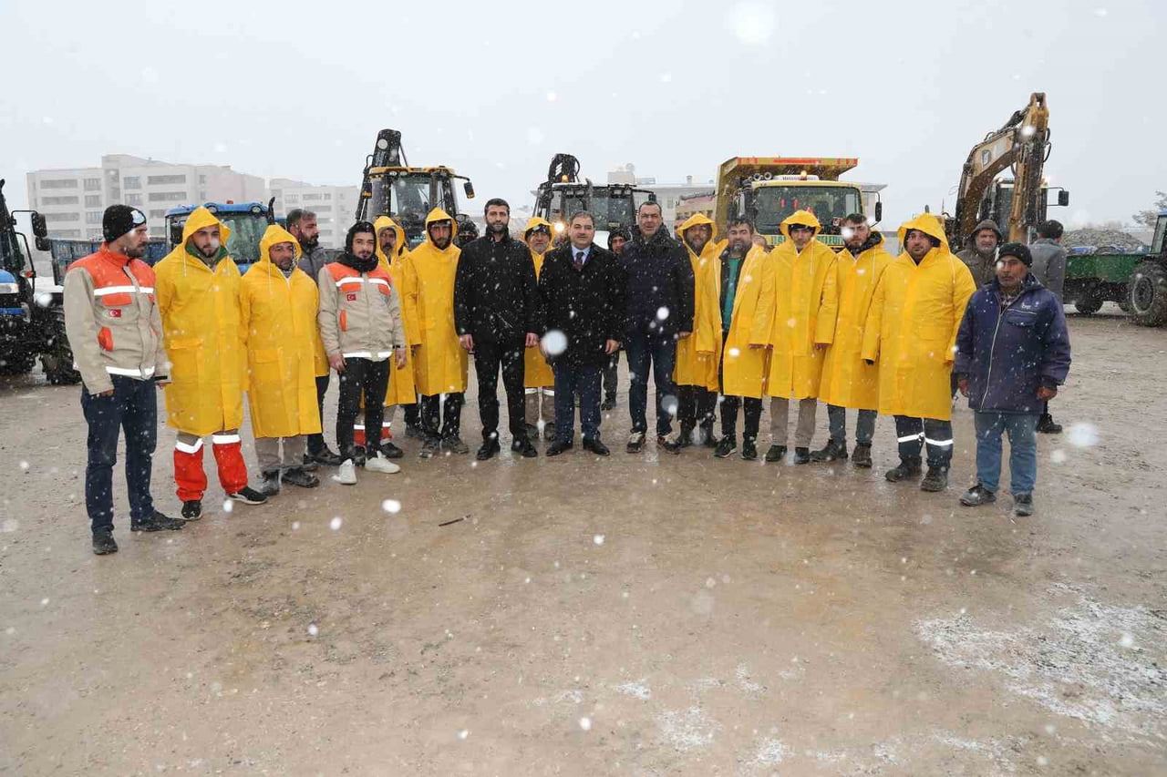 HALİLİYE BELEDİYESİ KAR YAĞIŞINA HAZIR