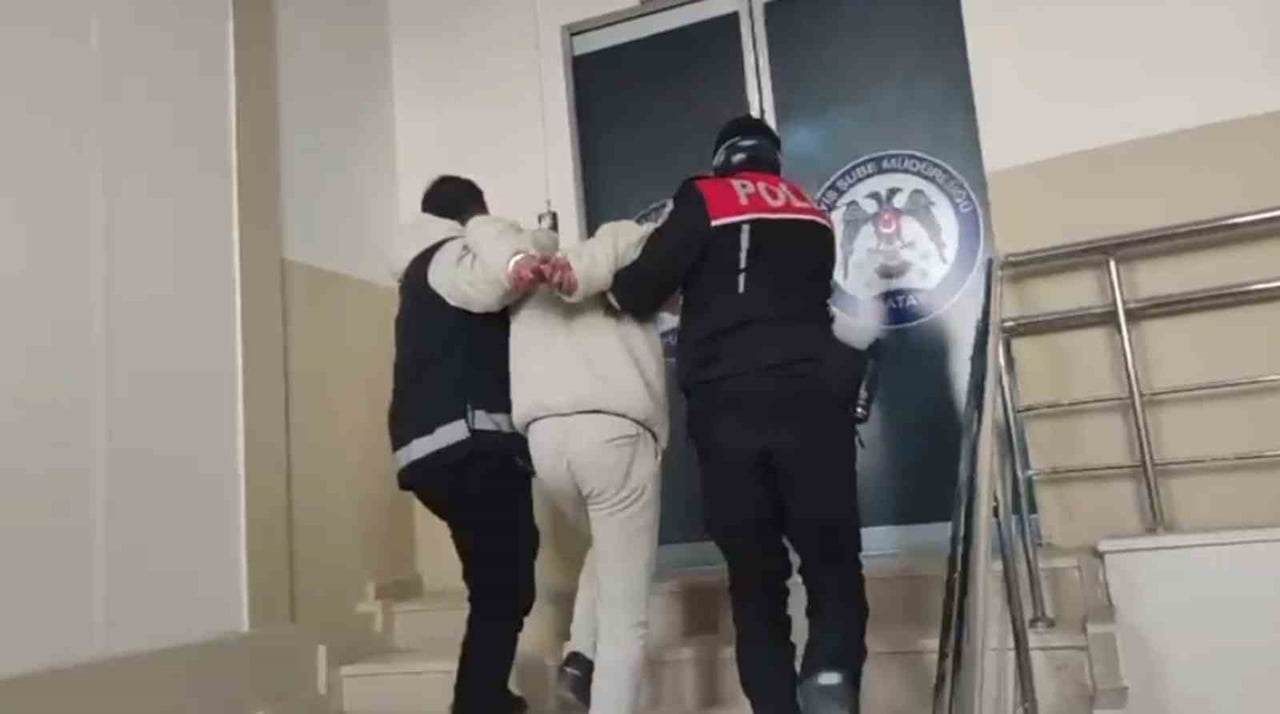 HATAY’DA 750 BİN LİRALIK HIRSIZLIK ŞÜPHELİSİ TUTUKLANDI