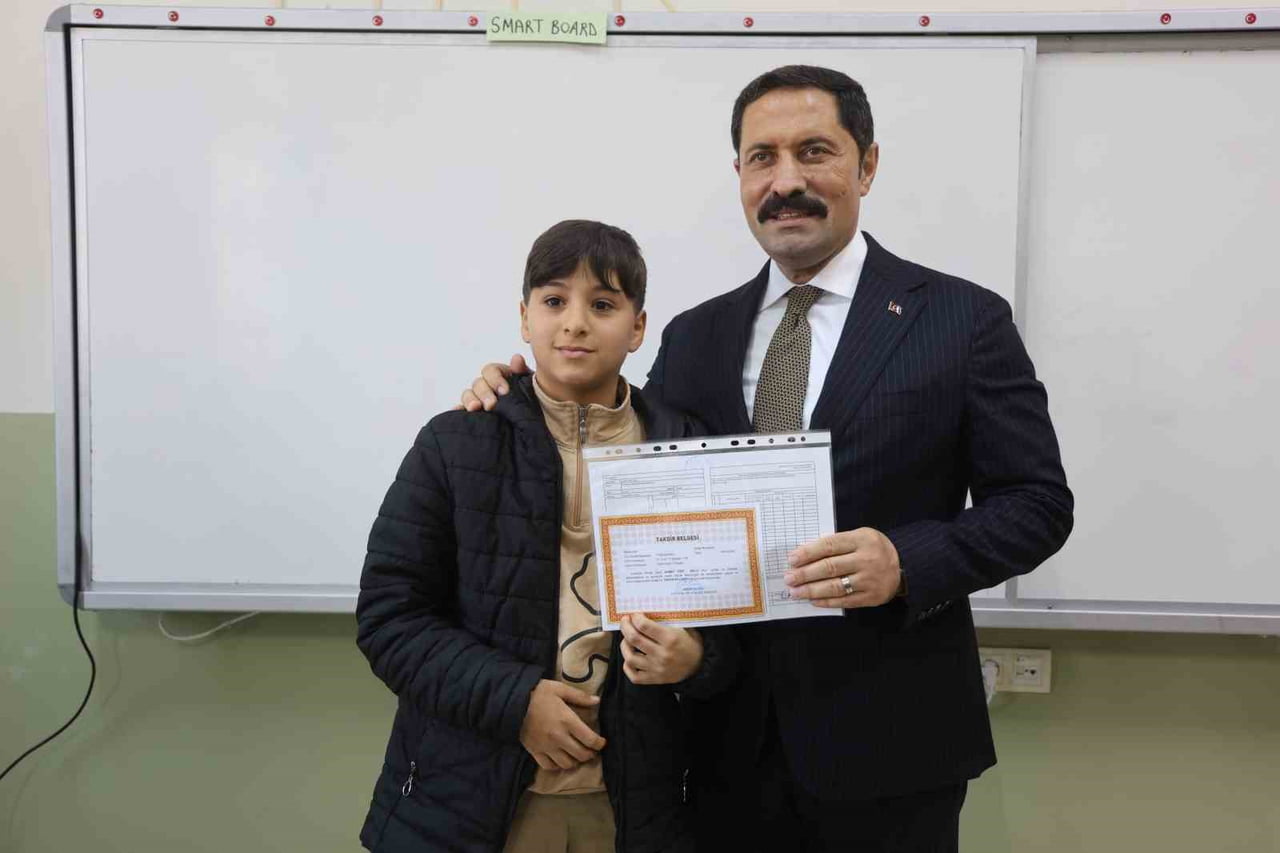 HATAY’DA DEPREMİN ARDINDAN İNŞA EDİLEN 224 EĞİTİM YUVASI, ÖĞRENCİLERİN HİZMETİNE ALINIRKEN 50...