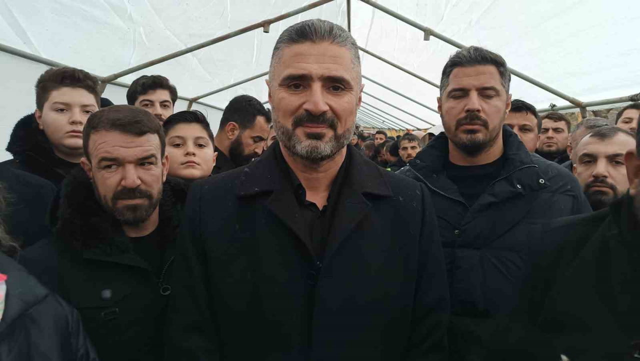 HER YIL GELENEKSEL OLARAK DÜZENLENEN ANMA ETKİNLİĞİYLE İLGİLİ AÇIKLAMALARDA BULUNAN ŞEYH SELMAN...