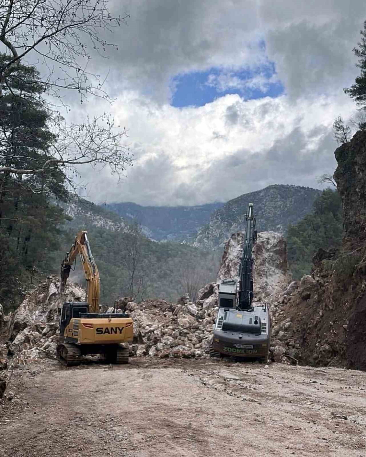 HEYELAN SU İSALE HATLARINA ZARAR VERDİ