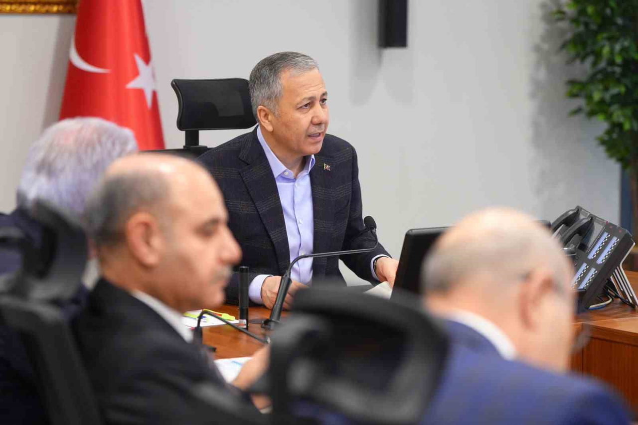 İÇİŞLERİ BAKANI ALİ YERLİKAYA, BAKAN YARDIMCILARI, JANDARMA GENEL KOMUTANI, EMNİYET GENEL MÜDÜRÜ...