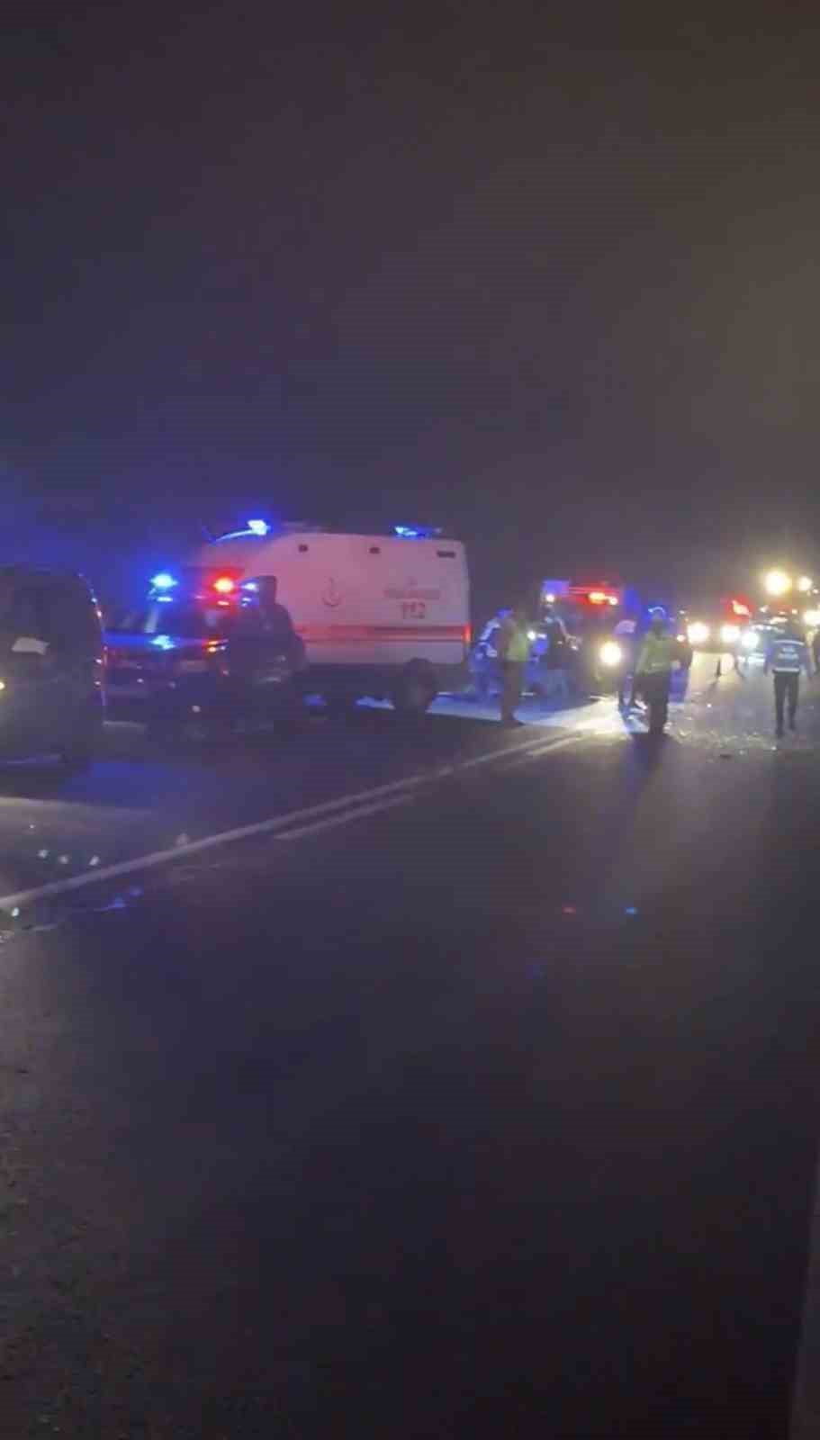 İHBAR ÜZERİNE OLAY YERİNE SAĞLIK, JANDARMA, POLİS VE İTFAİYE EKİPLERİ SEVK EDİLDİ