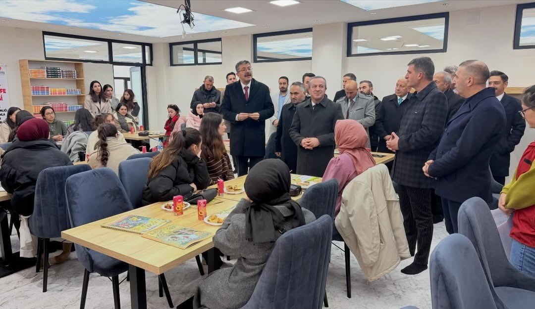 İL MÜFTÜLÜĞÜ TARAFINDAN YAPIMI TAMAMLANAN H. SAİT CAMİİ GENÇLİK MERKEZİ ETÜT SALONU, DÜZENLENEN...