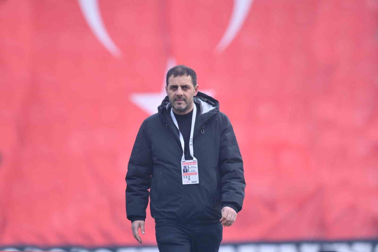 İNEGÖLSPOR KULÜP BAŞKANI KANİ ADEMOĞLU, KARAMAN FK MAÇININ ARDINDAN, "SEZON SONU BU HİKAYENİN...