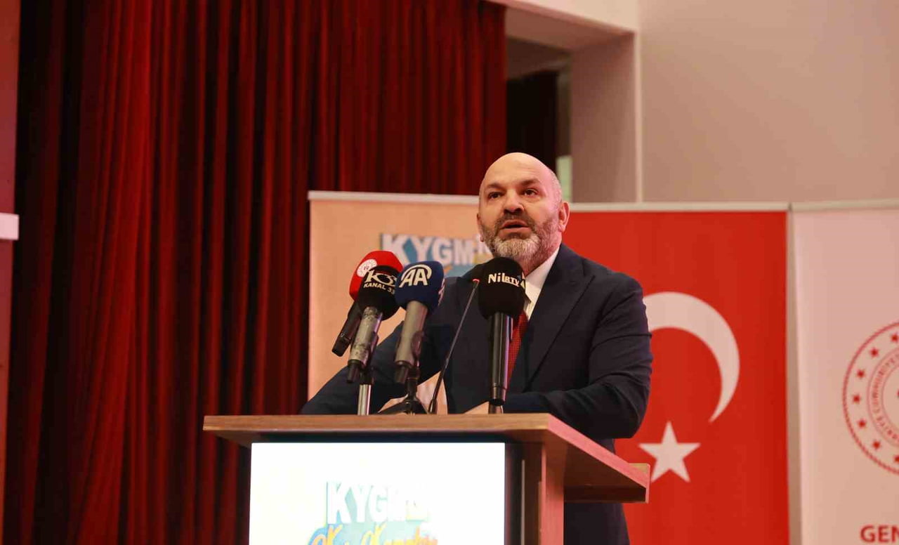 KAMP KAPSAMINDA RADYO VE TELEVİZYON ÜST KURULU (RTÜK) ÜYESİ HASAN DAVULCU, ‘DEZENFORMASYON ÇAĞINDA...
