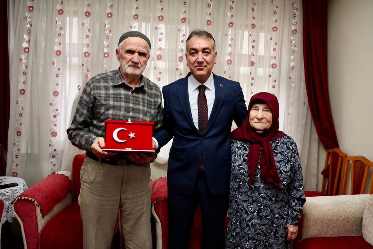 KARABÜK VALİSİ OKTAY ÇAĞATAY, İLDEKİ GÖREVİNE BAŞLAMASININ ARDINDAN İLK ZİYARETİNİ, 11 KASIM 2025...