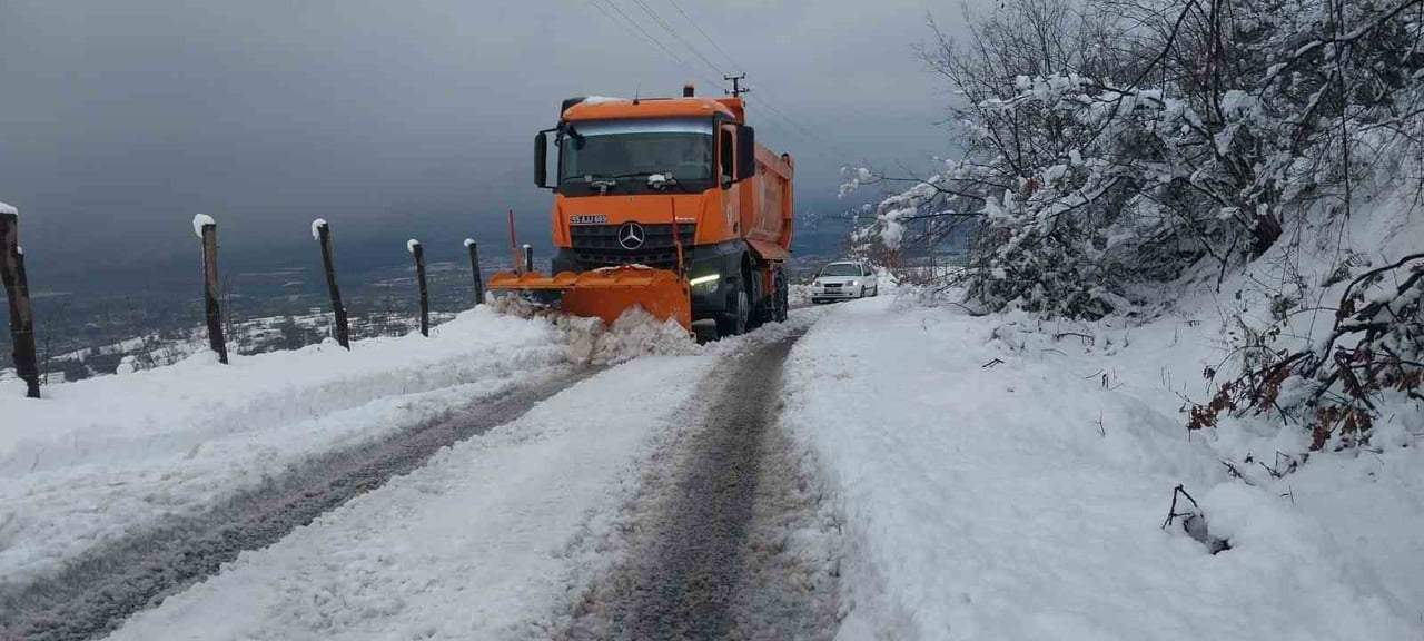 KAVAK’TA KARLA MÜCADELE BAŞLADI