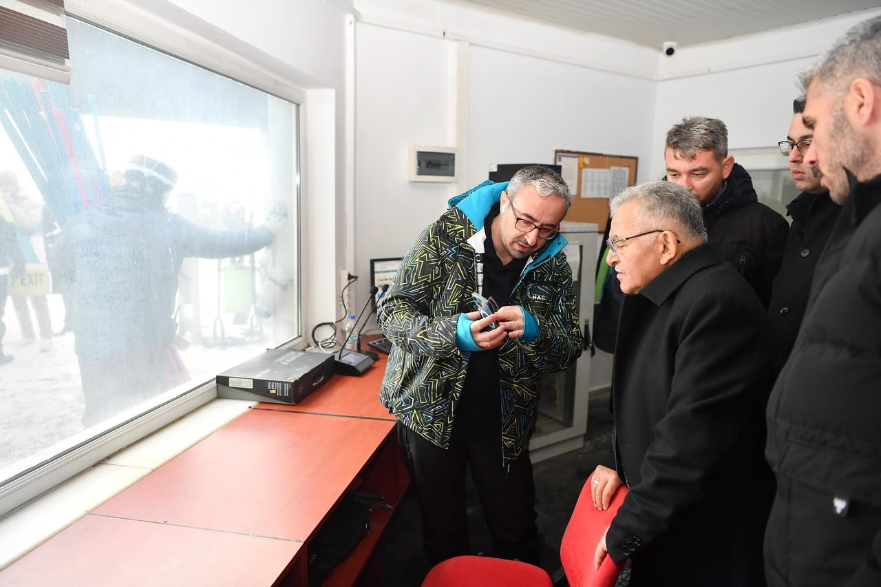 KAYSERİ BÜYÜKŞEHİR BELEDİYE BAŞKANI DR. MEMDUH BÜYÜKKILIÇ, ART ARDA 2 GÜN DÜNYACA ÜNLÜ HALE GELEN...