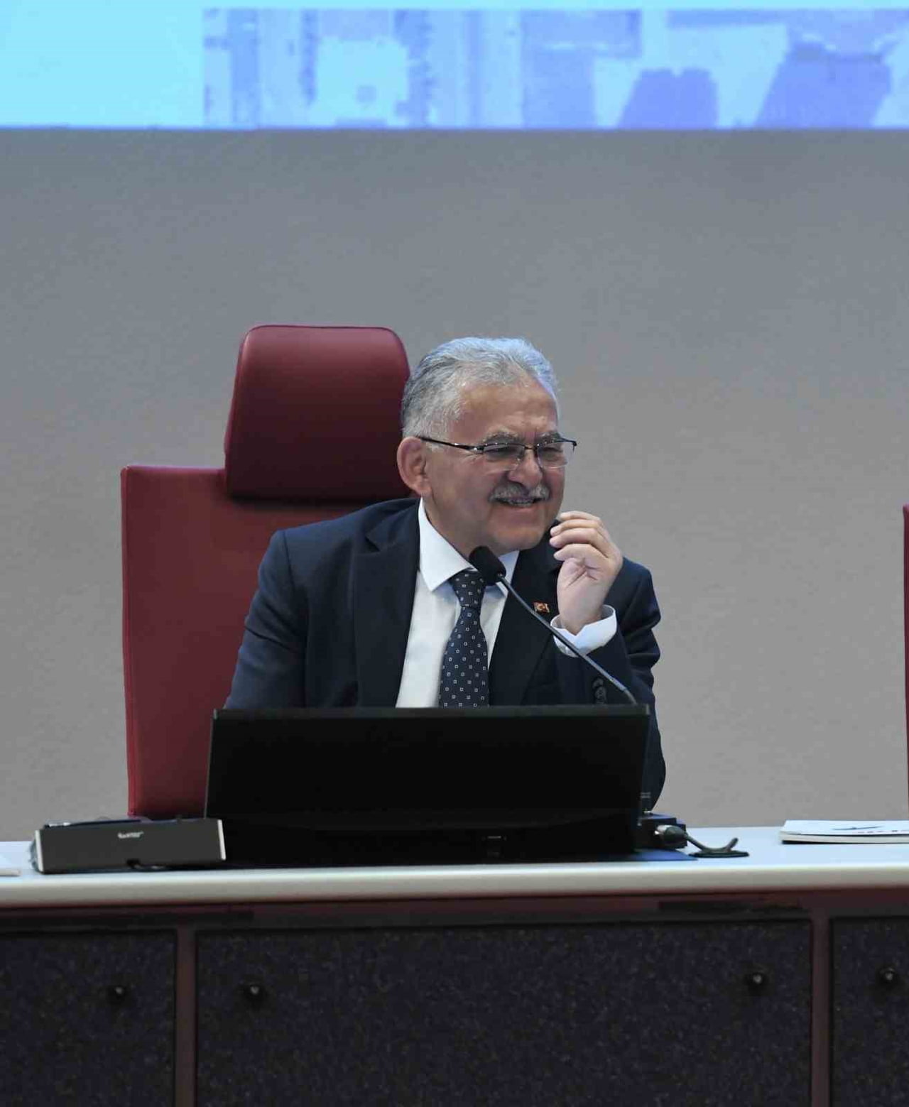 KAYSERİ BÜYÜKŞEHİR BELEDİYE BAŞKANI DR. MEMDUH BÜYÜKKILIÇ; MESKEN VE İŞ YERİ SU TARİFELERİNDE...