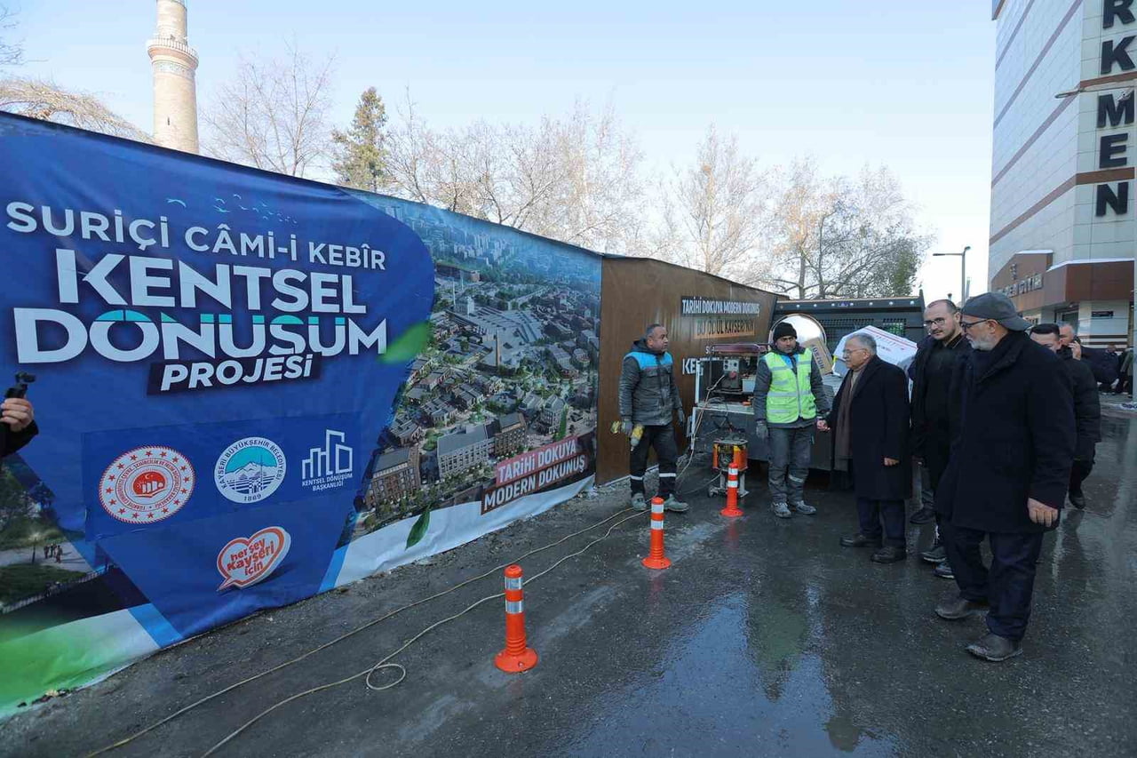 KAYSERİ BÜYÜKŞEHİR BELEDİYE BAŞKANI DR. MEMDUH BÜYÜKKILIÇ; TARİHÎ DOKUYU KORUYARAK GÜVENLİ VE...