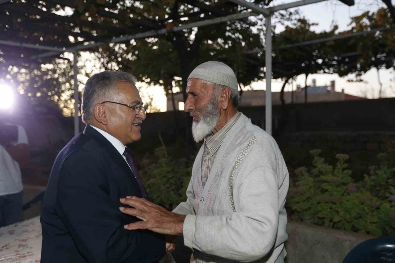 KAYSERİ BÜYÜKŞEHİR BELEDİYESİ, YAŞLI EVDE DESTEK HİZMETLERİ (YADES) İLE 2025 YILINDA, DESTEĞE...